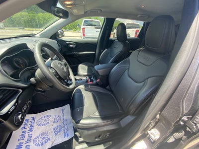 2023 Jeep Cherokee Altitude Lux