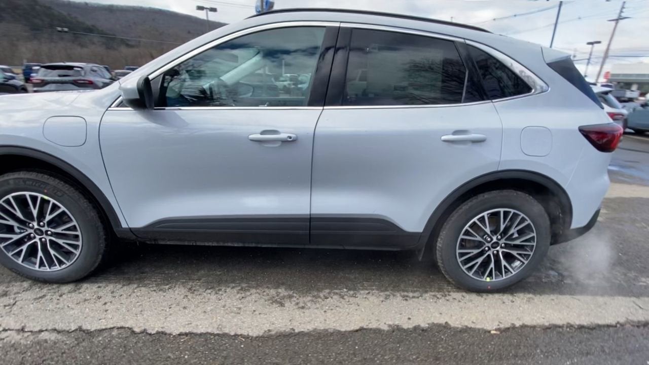 2026 Ford Escape PHEV