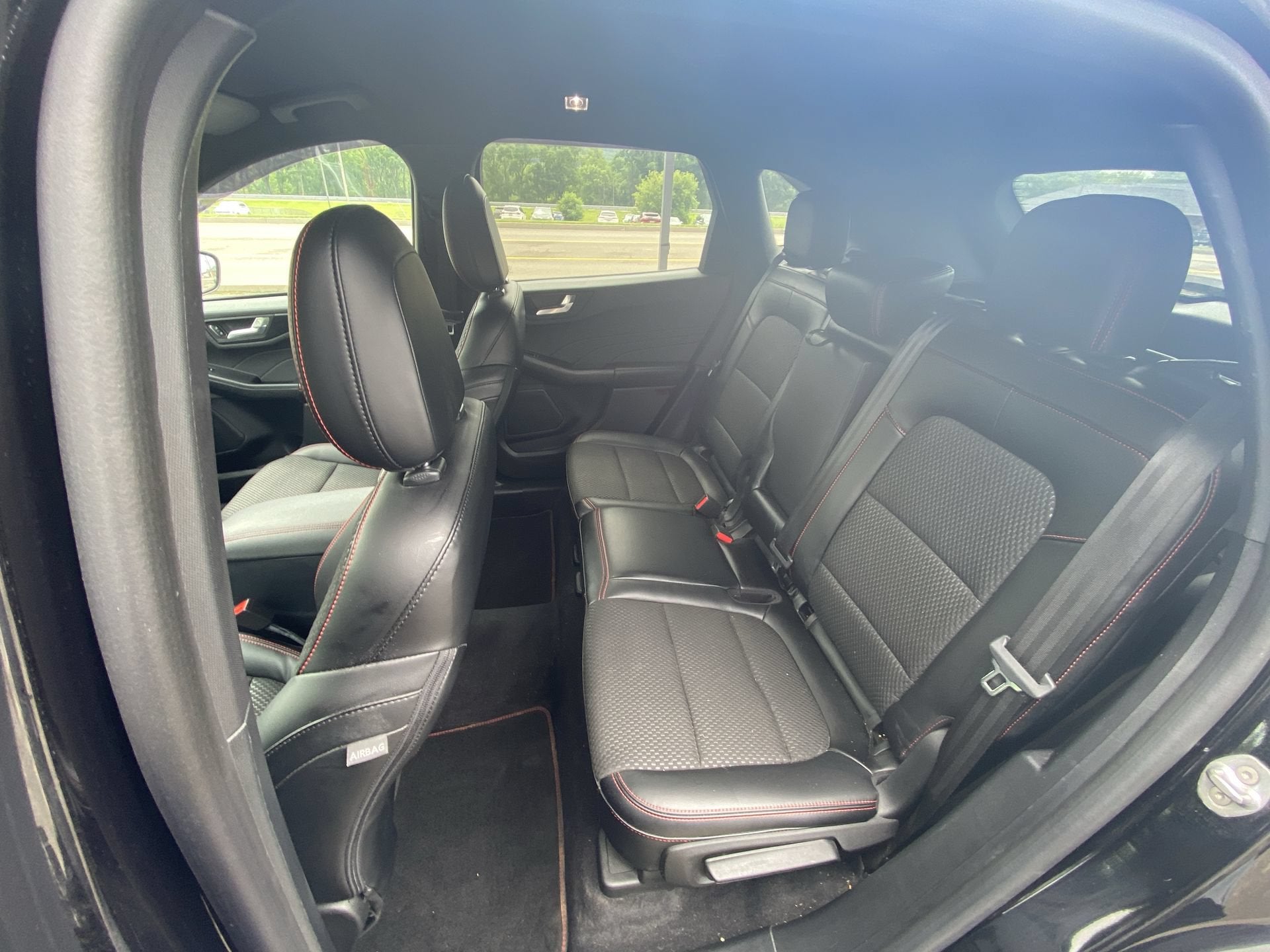 2023 Ford Escape ST-Line Select