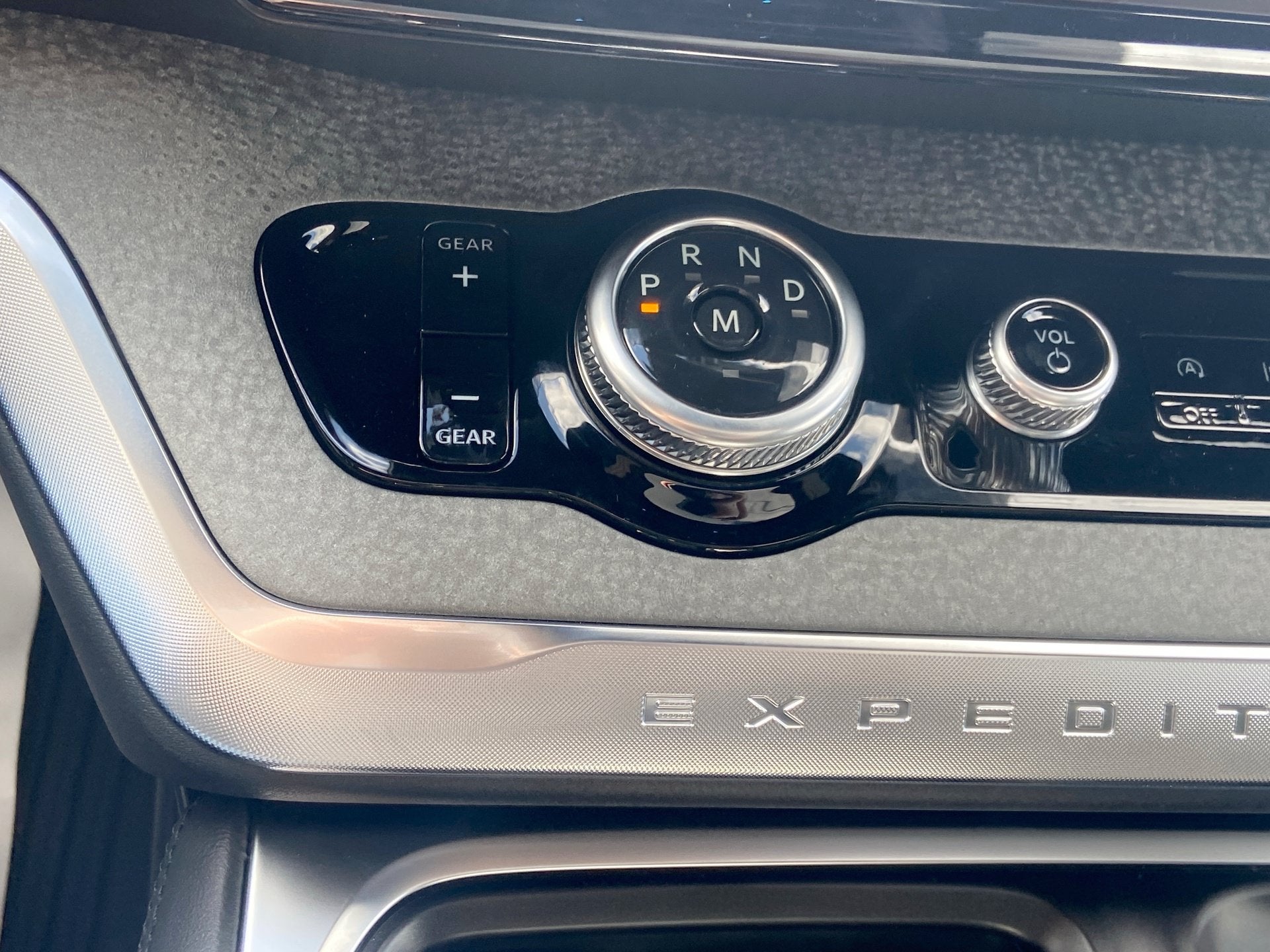 2027 Ford Expedition Tremor