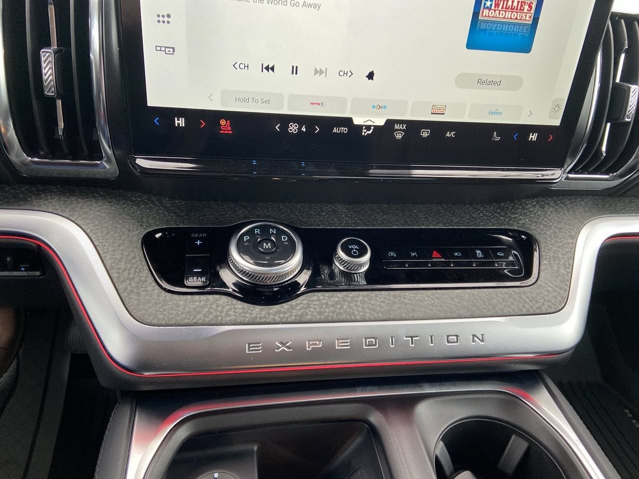 2025 Ford Expedition Tremor