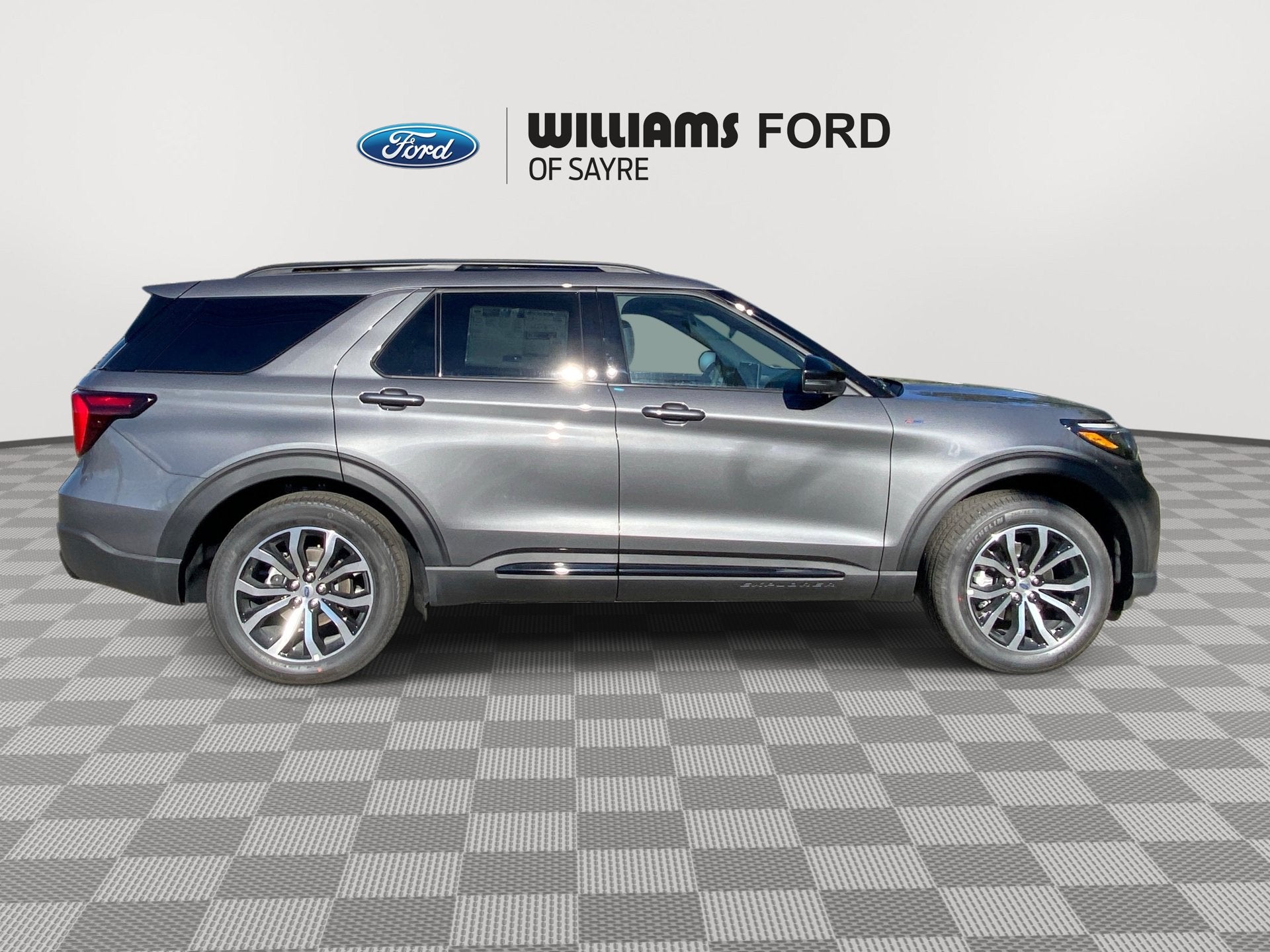 2027 Ford Explorer ST-Line