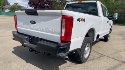 2026 Ford Super Duty F-250 SRW Base