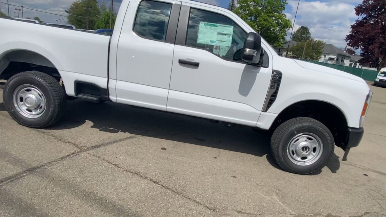 2026 Ford Super Duty F-250 SRW Base