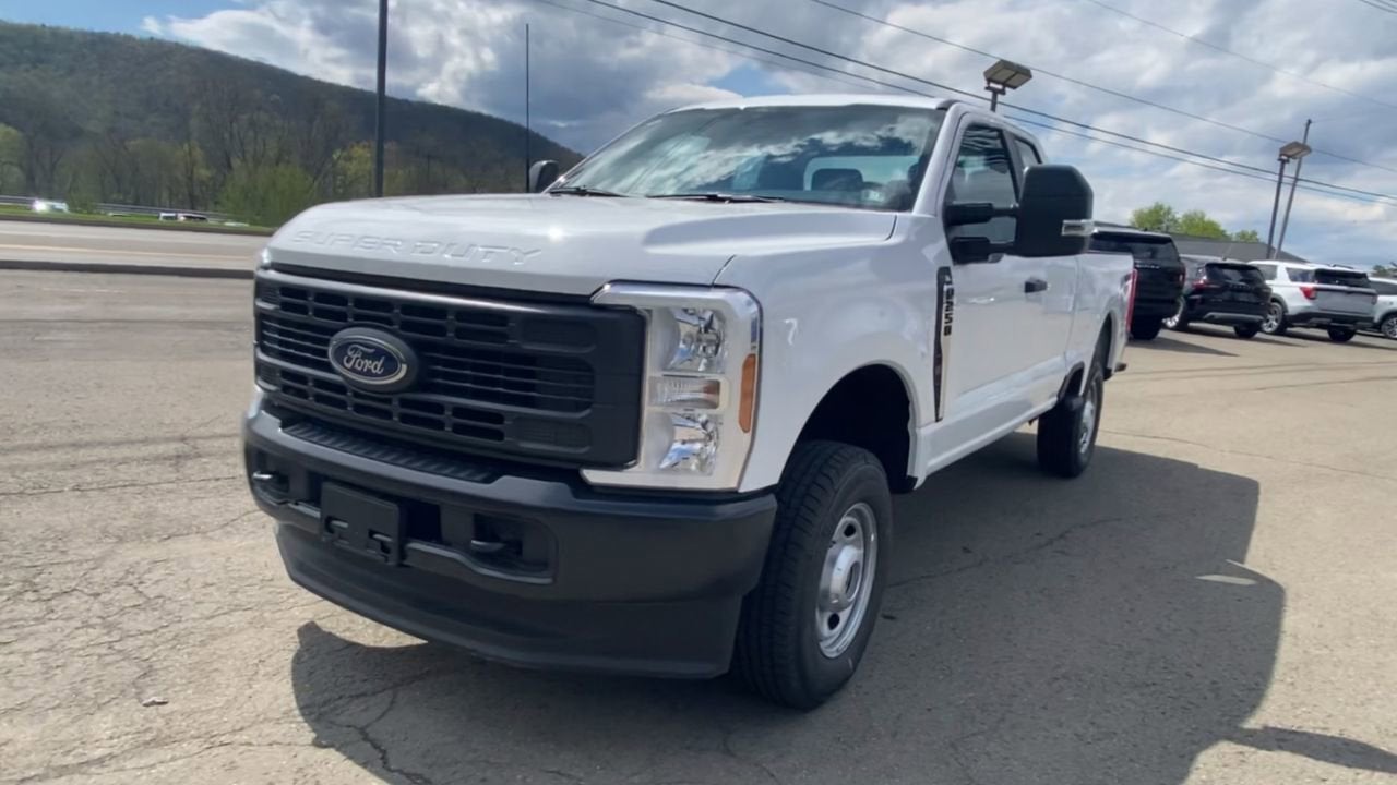 2026 Ford Super Duty F-250 SRW Base