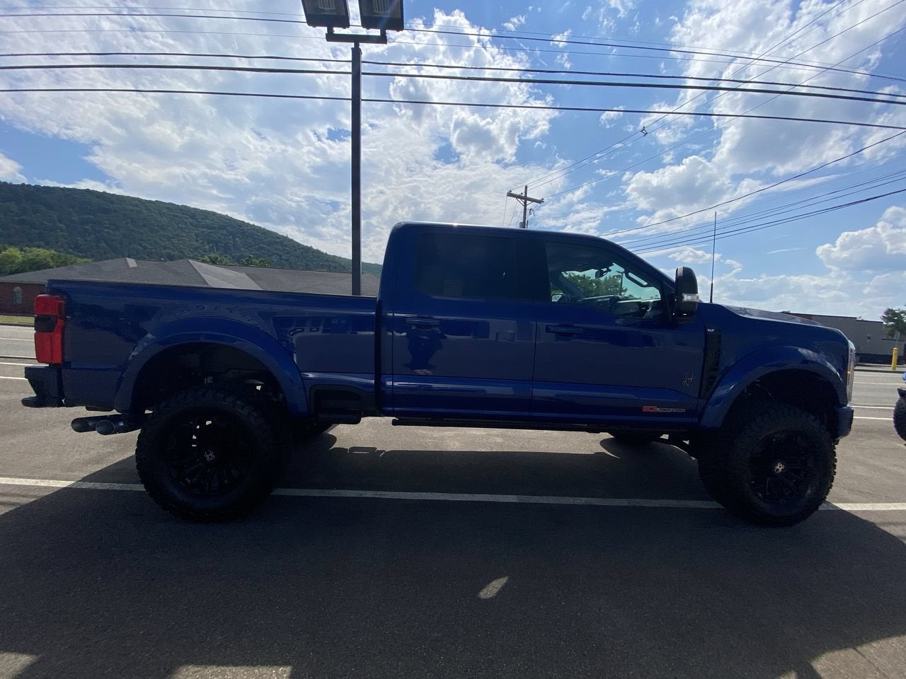 2026 Ford Super Duty F-250 SRW Black Widow XLT