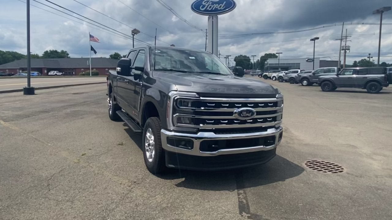 2026 Ford Super Duty F-250 SRW XLT