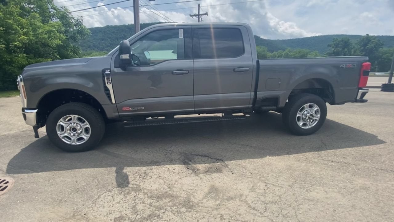 2026 Ford Super Duty F-250 SRW XLT
