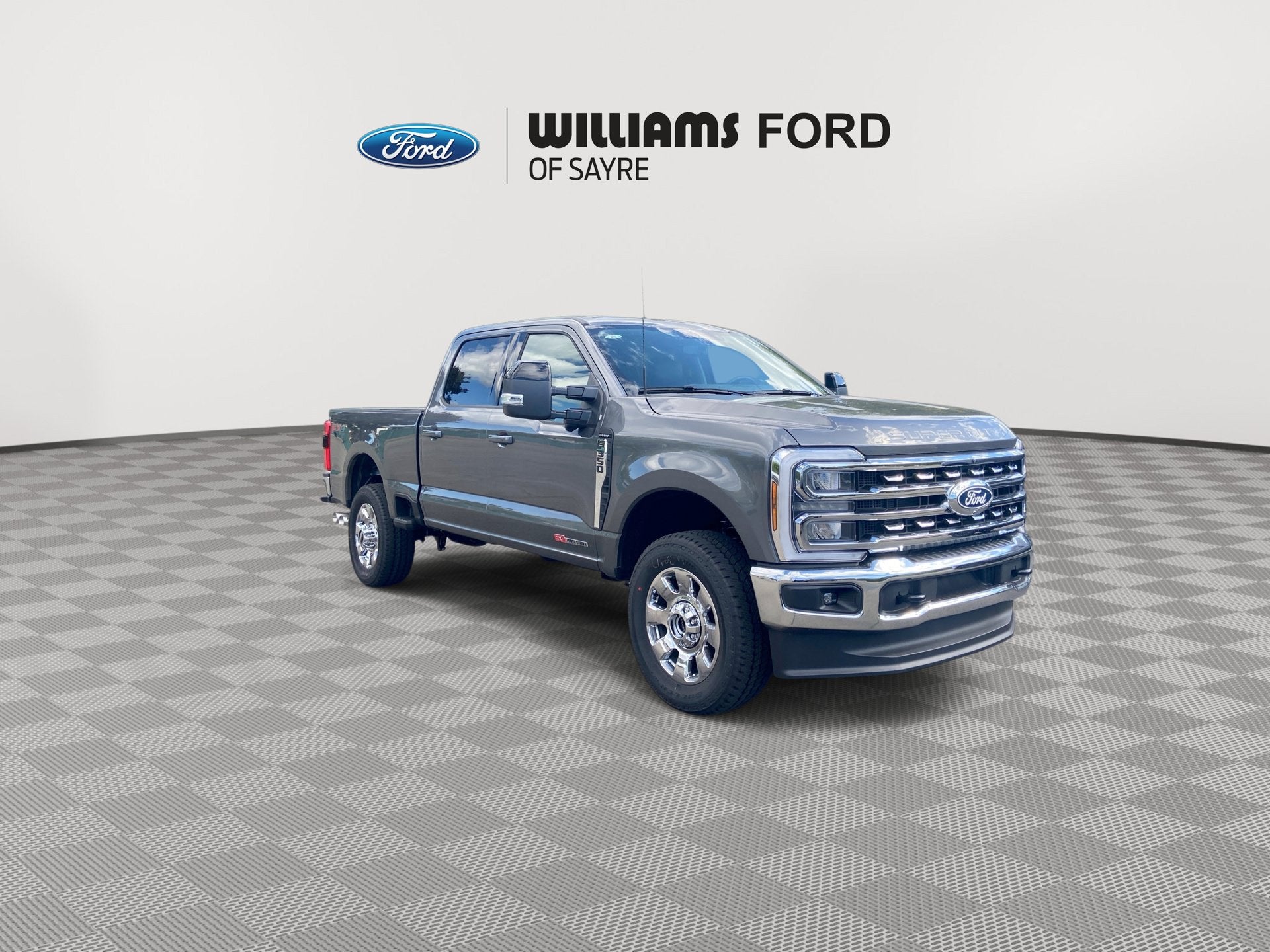 2027 Ford Super Duty F-350 SRW LARIAT