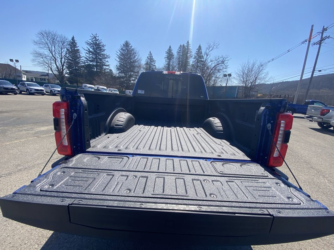 2026 Ford Super Duty F-350 SRW LARIAT