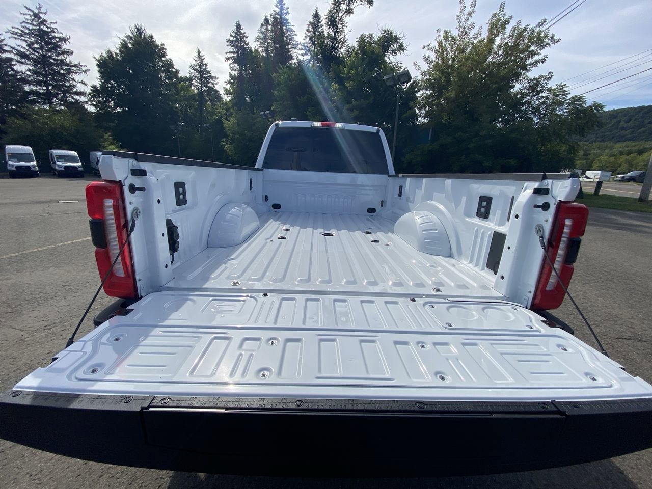 2026 Ford Super Duty F-350 SRW XLT