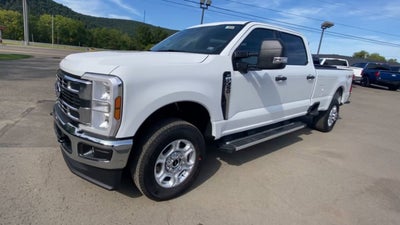 2026 Ford Super Duty F-350 SRW XLT