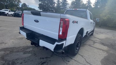 2026 Ford Super Duty F-350 SRW XL