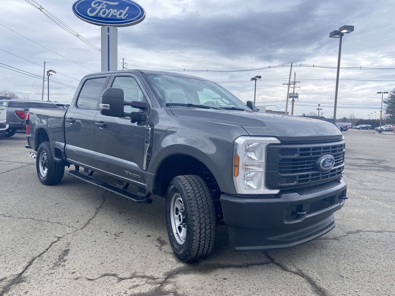 2026 Ford Super Duty F-350 SRW XL