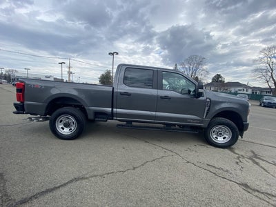 2026 Ford Super Duty F-350 SRW XL