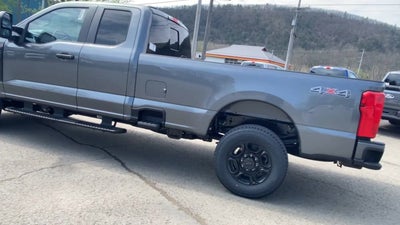 2026 Ford Super Duty F-350 SRW Base