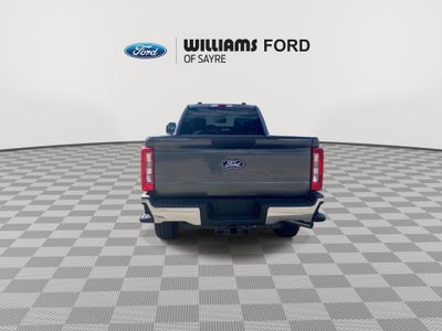 2027 Ford Super Duty F-350 SRW F-350® XLT