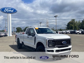 2025 Ford Super Duty F-350 SRW XL