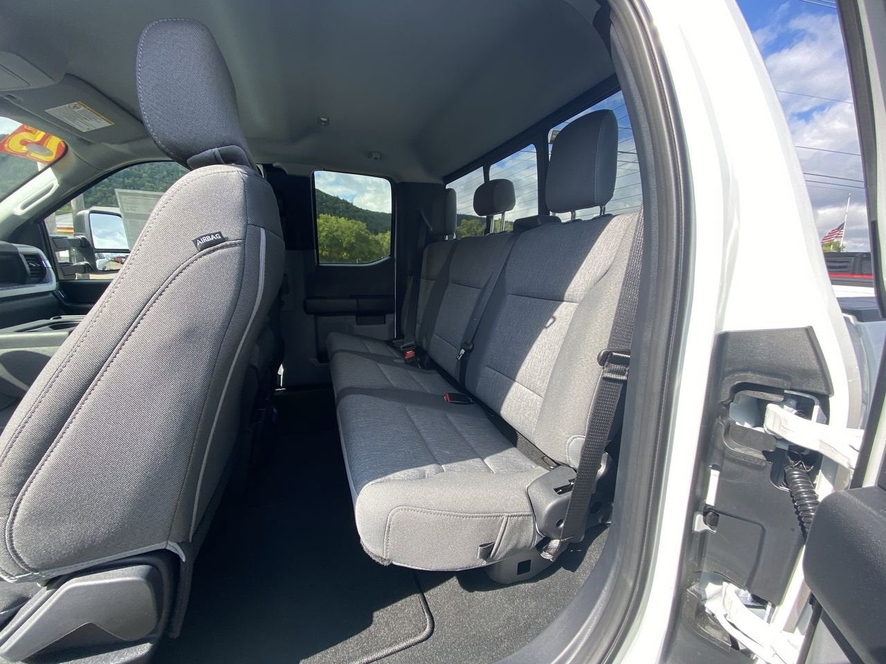 2025 Ford Super Duty F-350 SRW XL