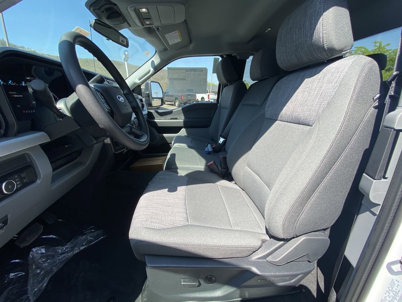 2026 Ford Super Duty F-350 SRW XLT