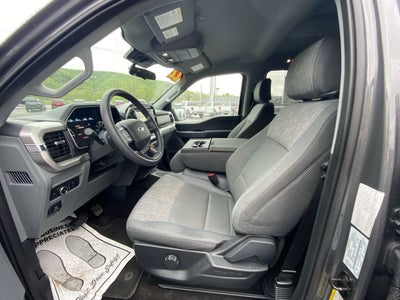 2022 Ford F-150 Base