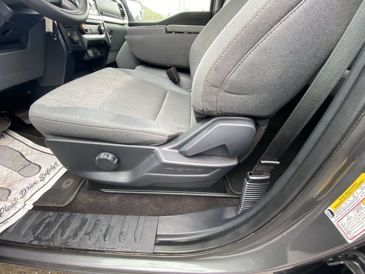 2022 Ford F-150 Base