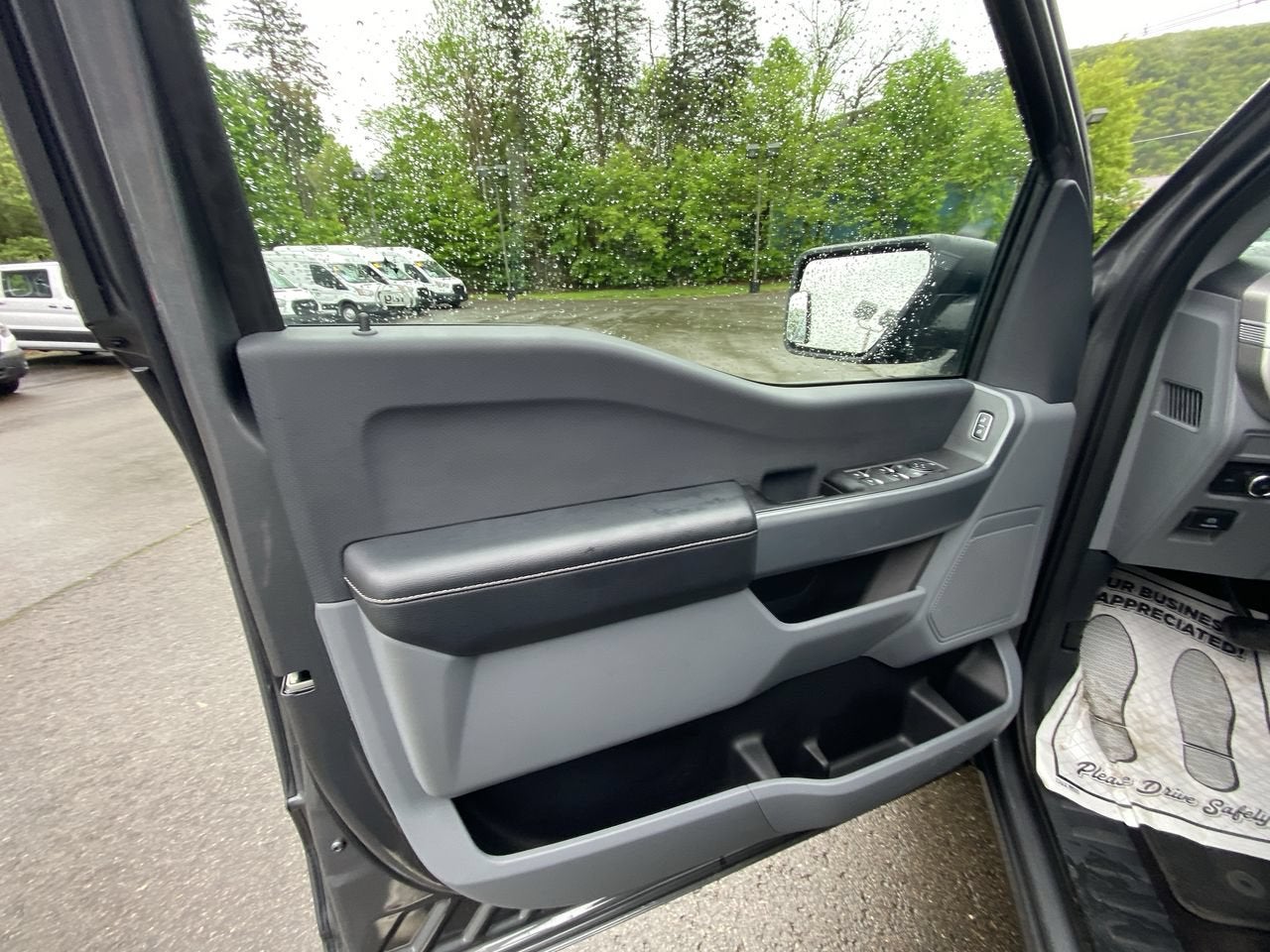 2022 Ford F-150 Base