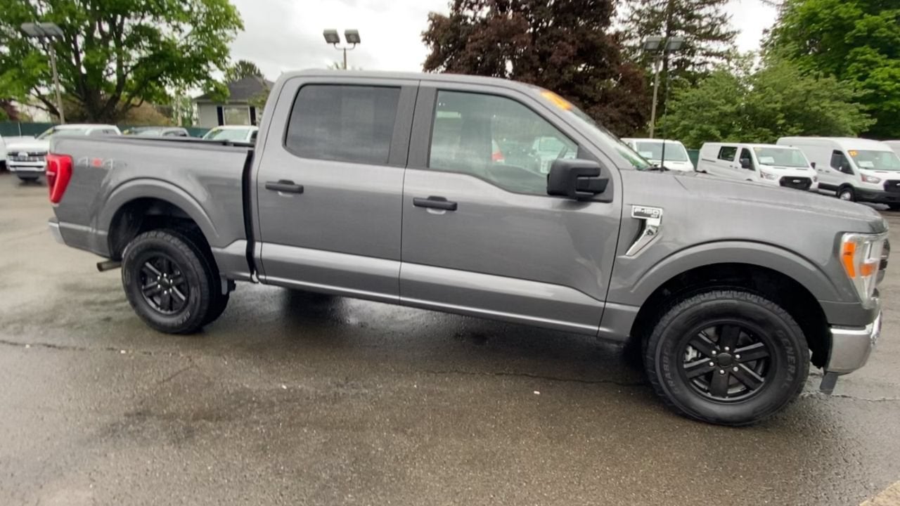 2022 Ford F-150 Base