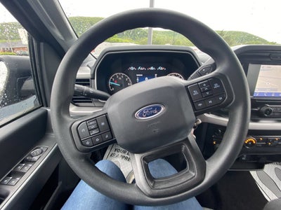 2022 Ford F-150 Base
