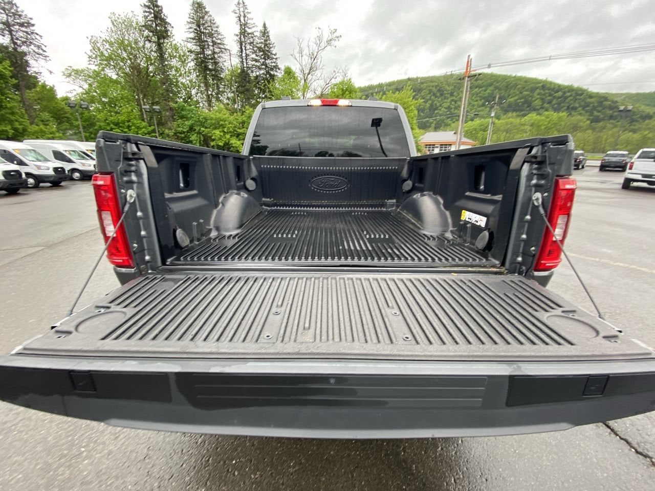2022 Ford F-150 Base