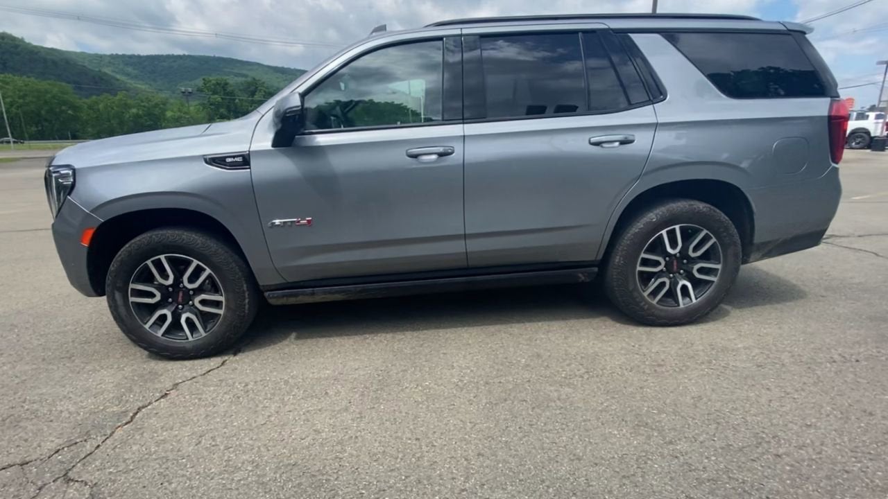 2024 GMC Yukon AT4
