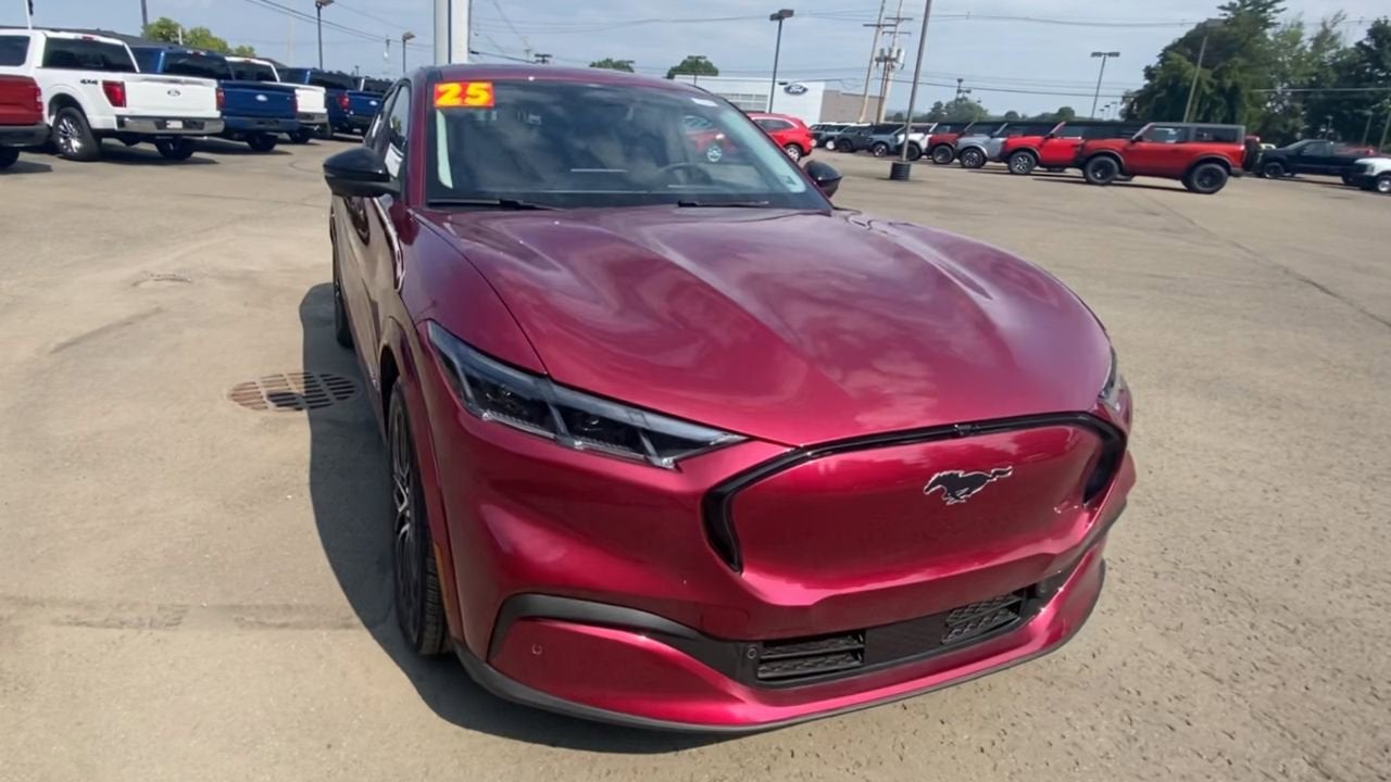 2025 Ford Mustang Mach-E Premium