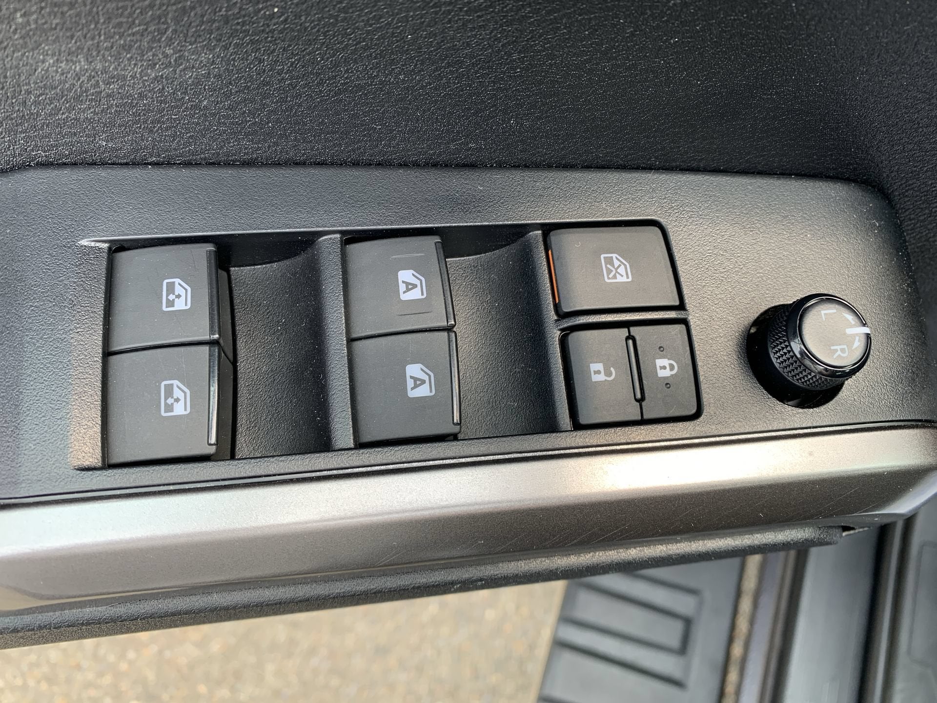 2023 Toyota Tacoma 4WD SR5