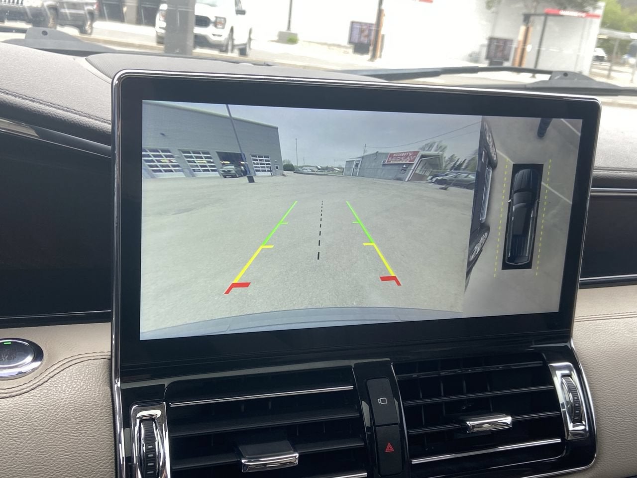 2022 Lincoln Navigator L Reserve