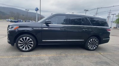 2022 Lincoln Navigator L Reserve