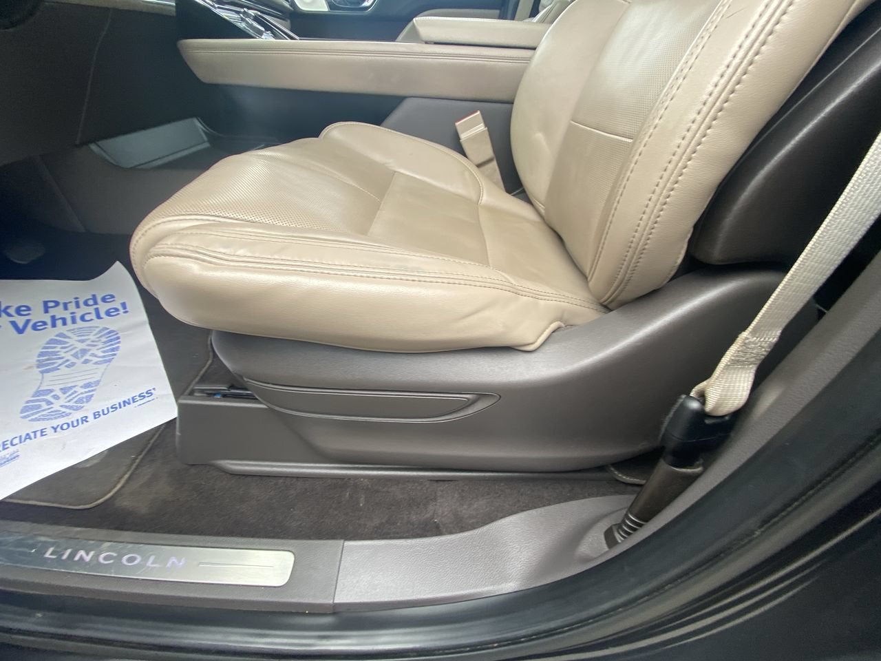 2022 Lincoln Navigator L Reserve