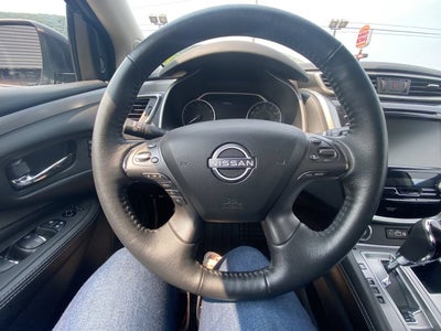 2023 Nissan Murano SL