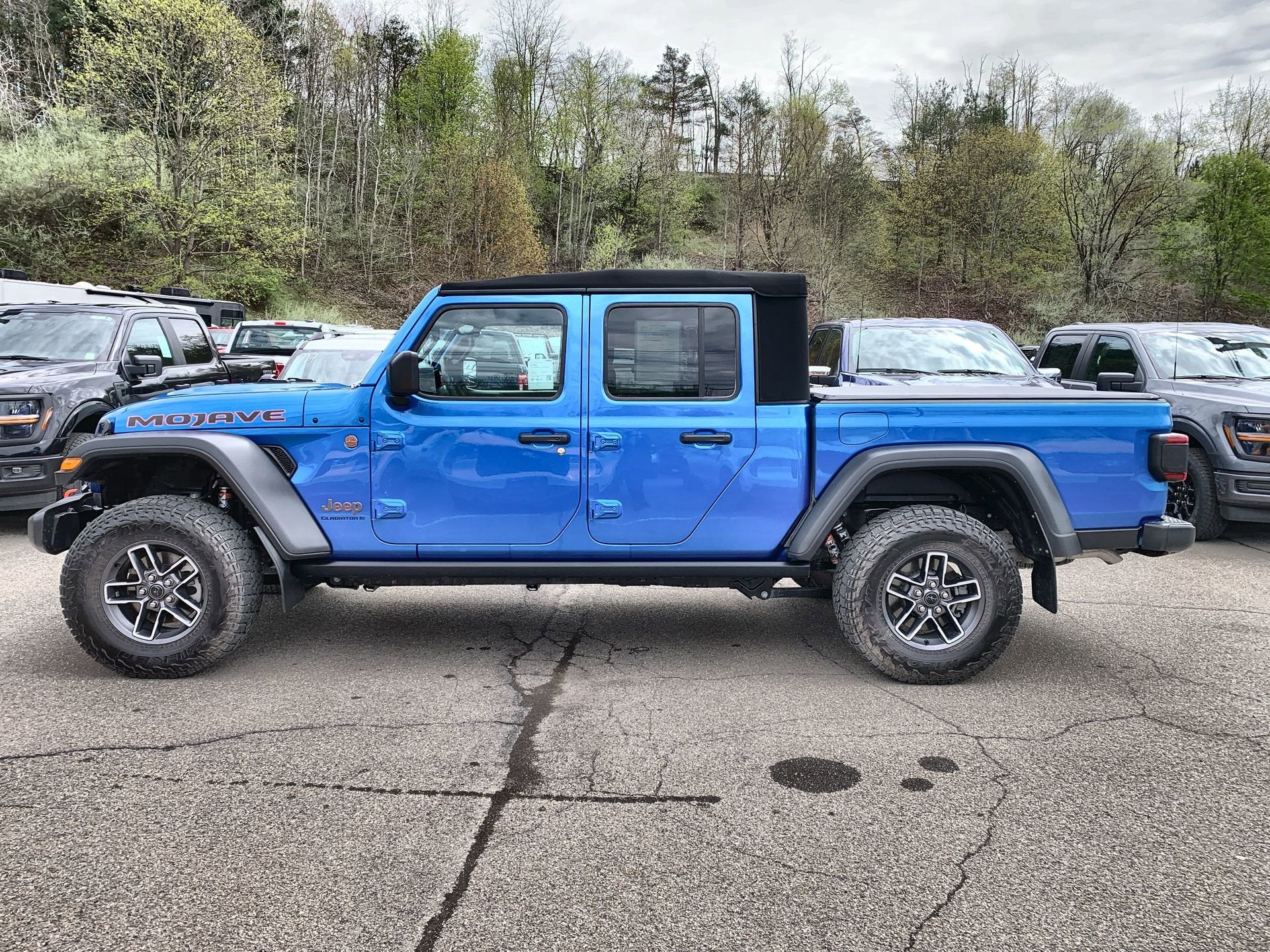 2024 Jeep Gladiator Mojave