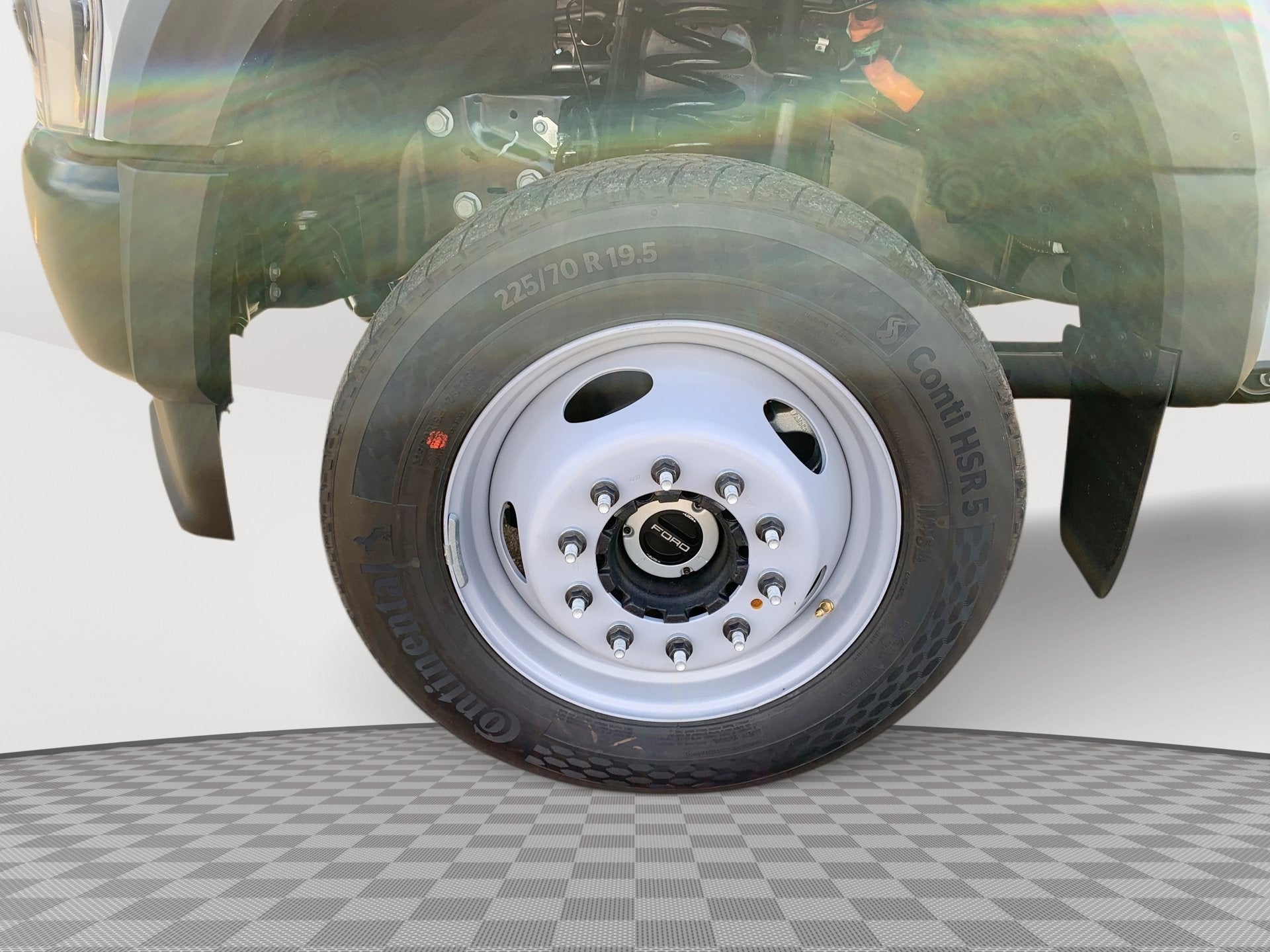 2027 Ford Super Duty F-450 DRW XL