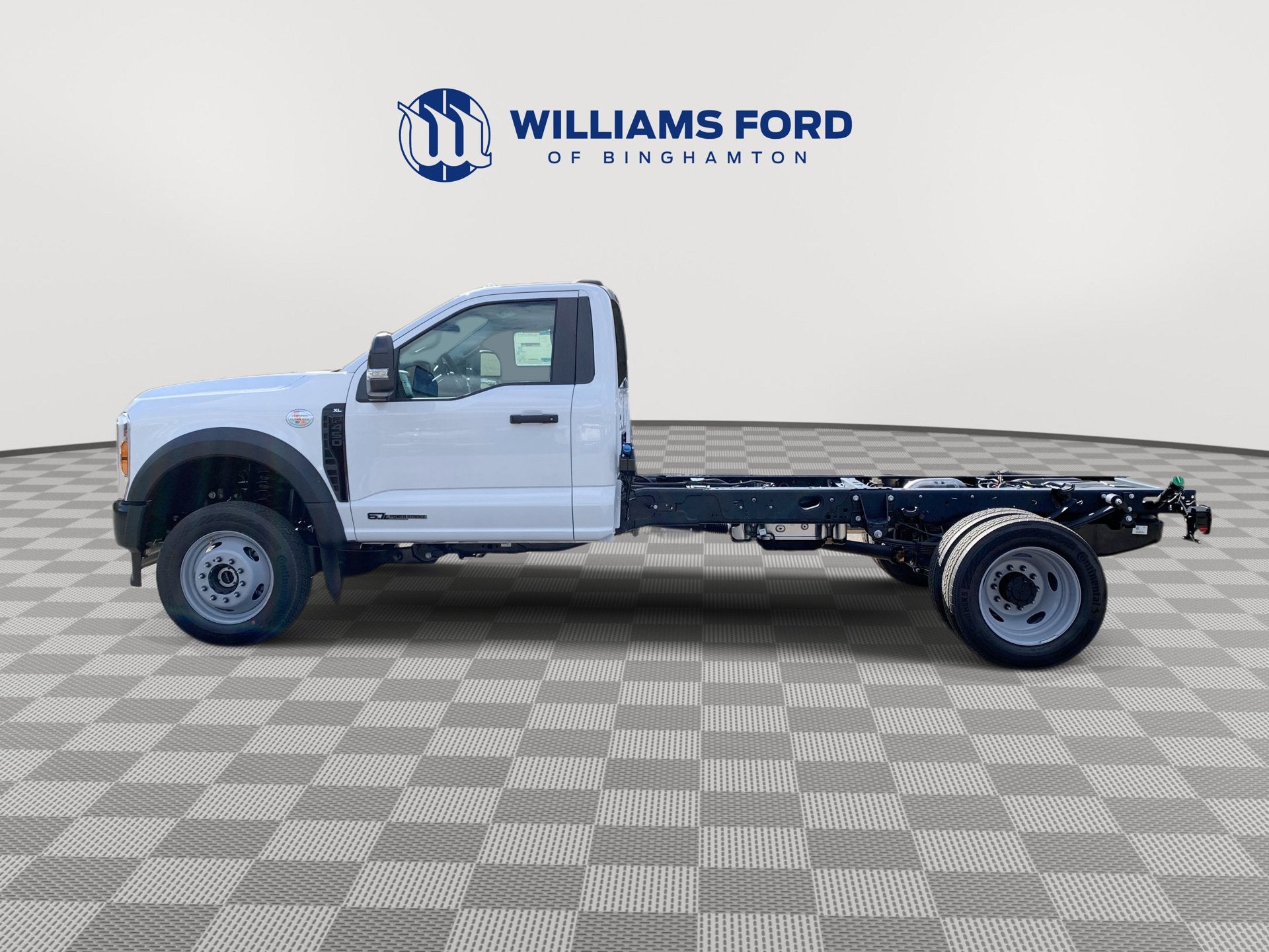 2027 Ford Super Duty F-450 DRW XL