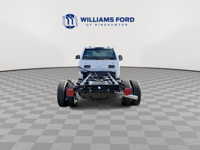 2027 Ford Super Duty F-450 DRW XL