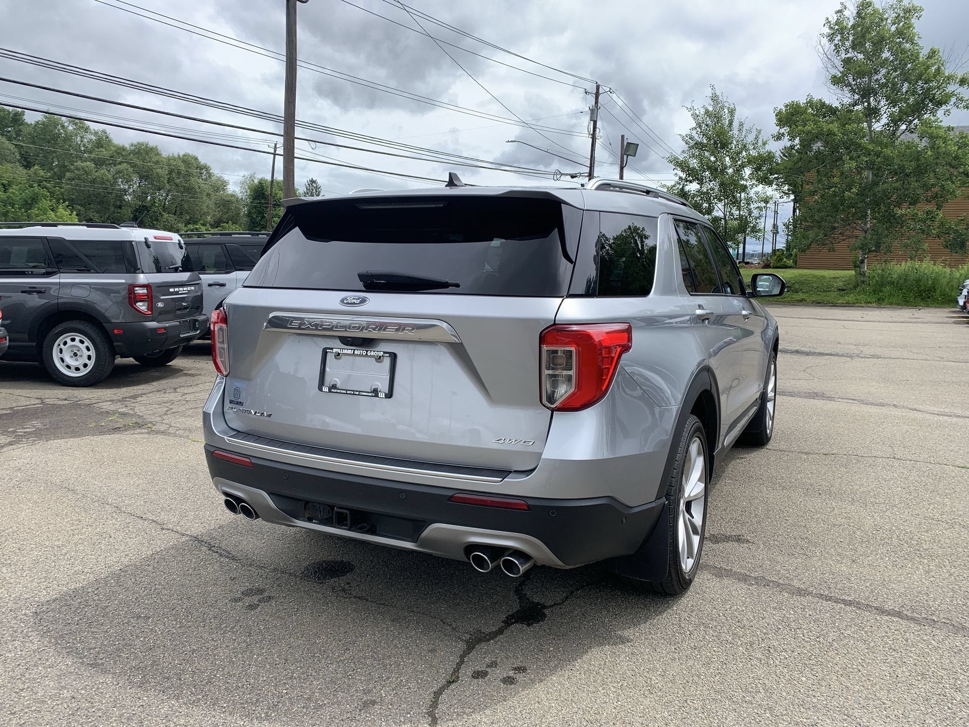 2021 Ford Explorer Platinum