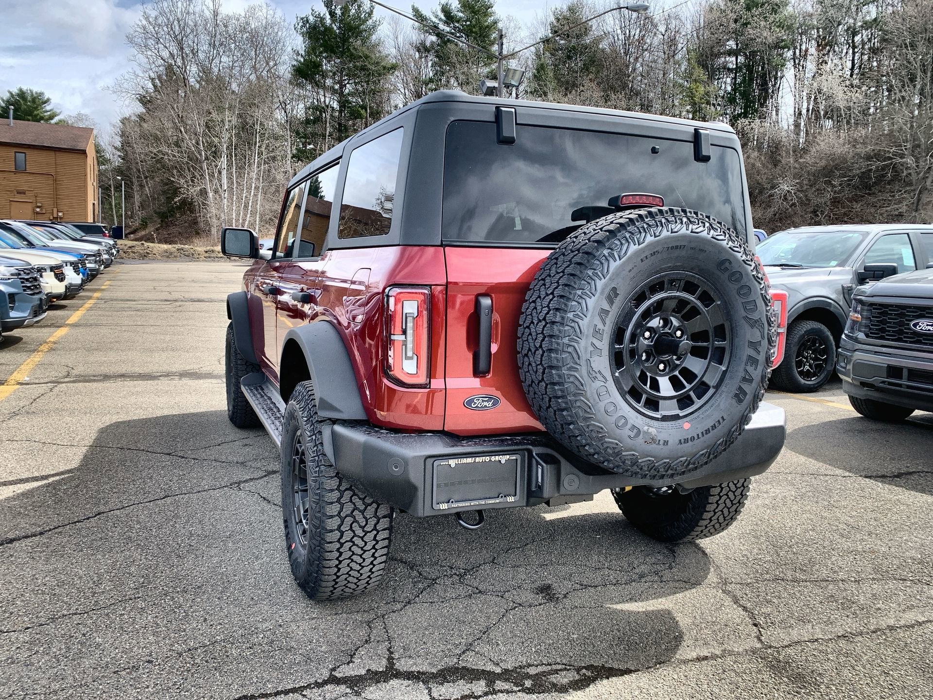 2026 Ford Bronco Outer Banks