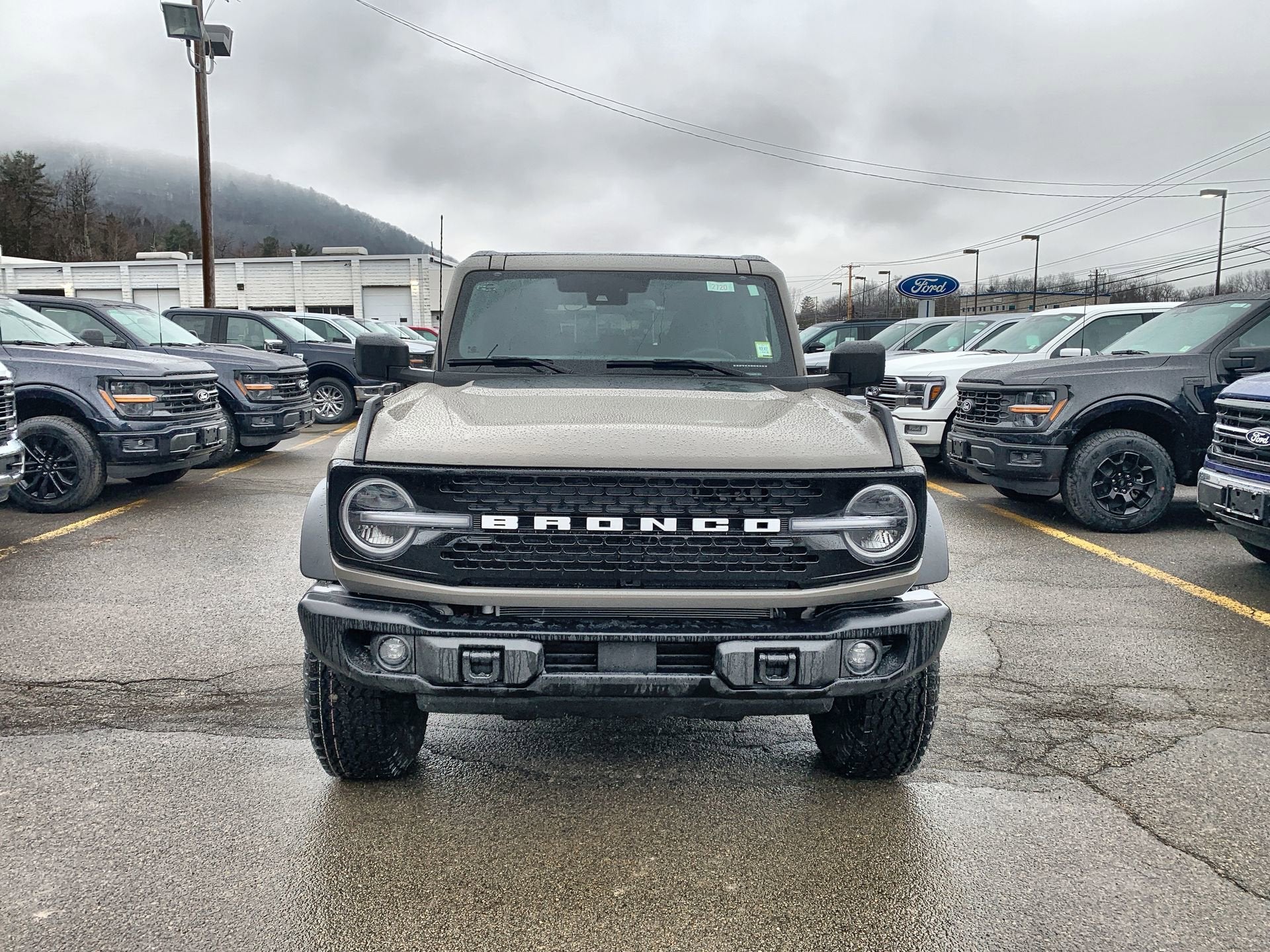 2026 Ford Bronco Badlands