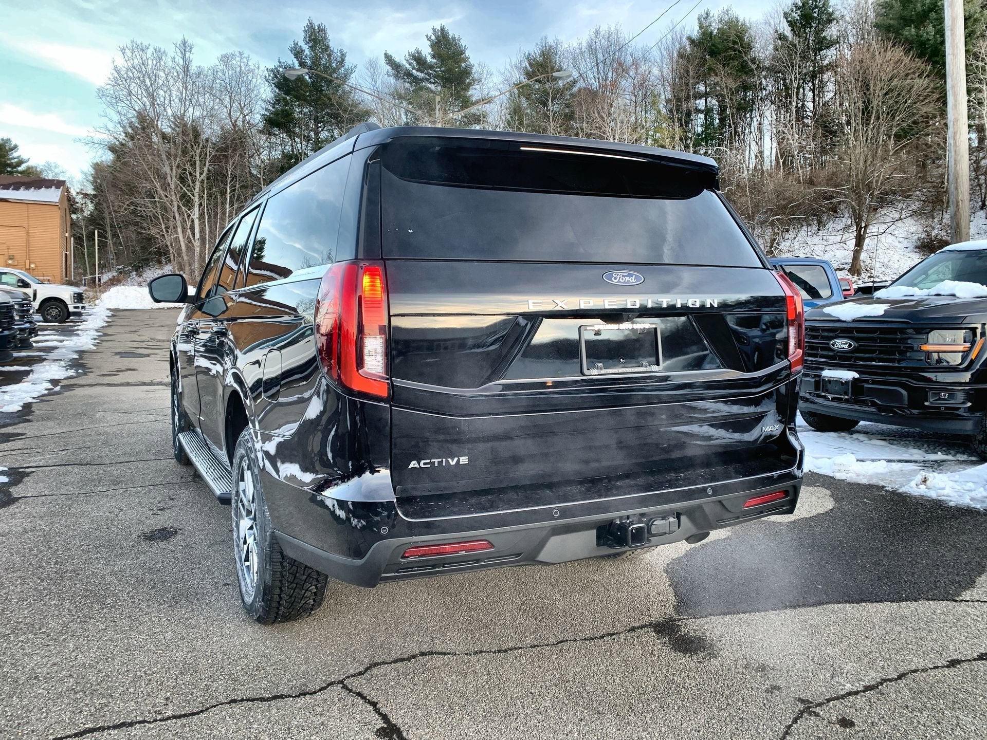 2025 Ford Expedition Max Active