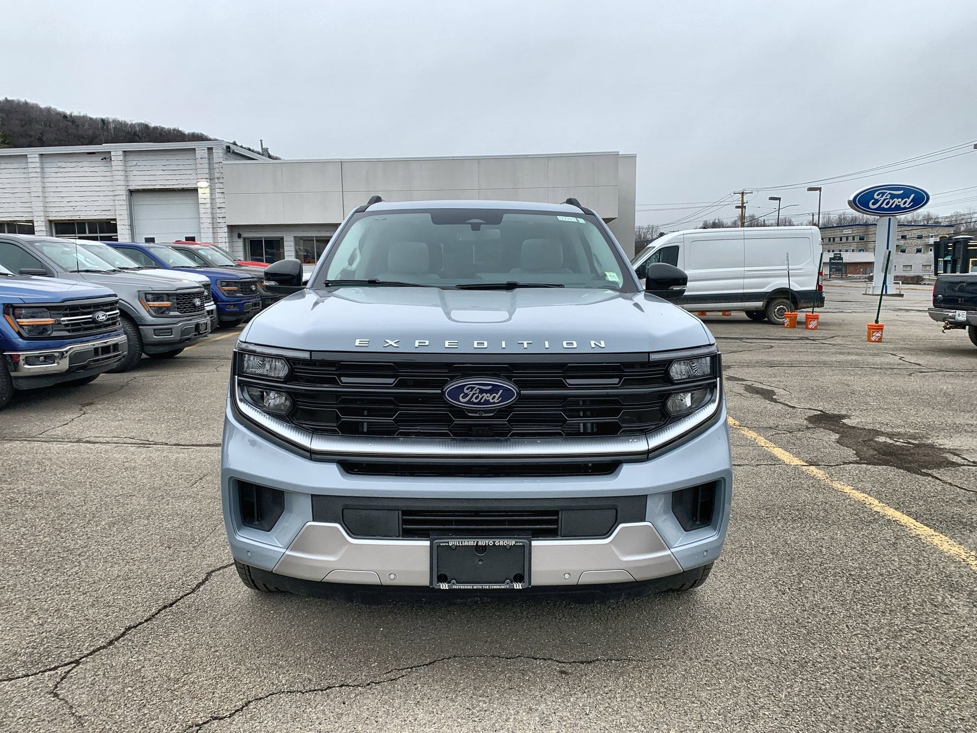 2026 Ford Expedition Max Platinum