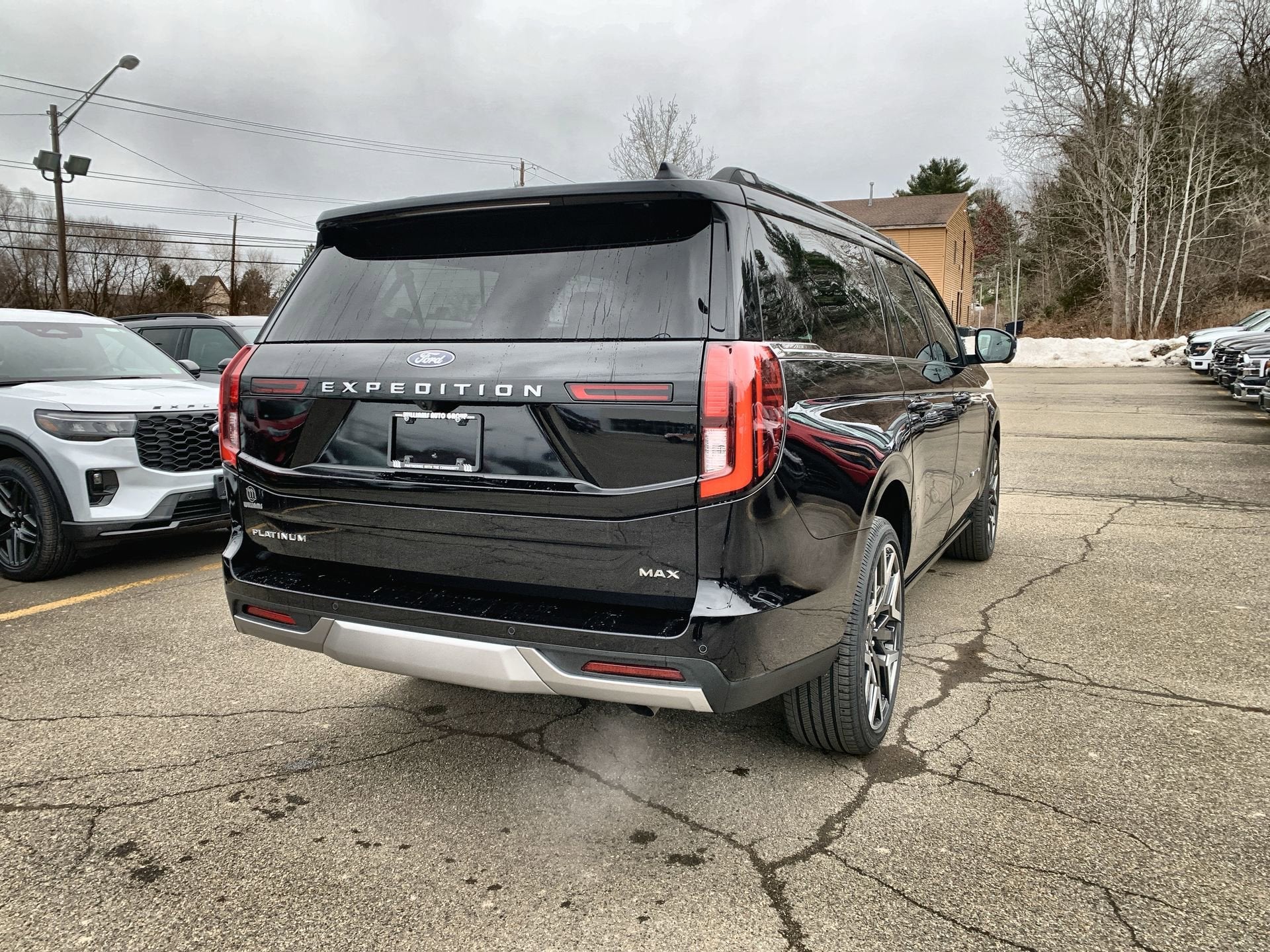 2025 Ford Expedition Max Platinum