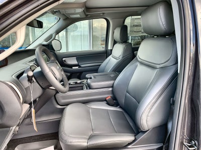 2026 Ford Expedition Active