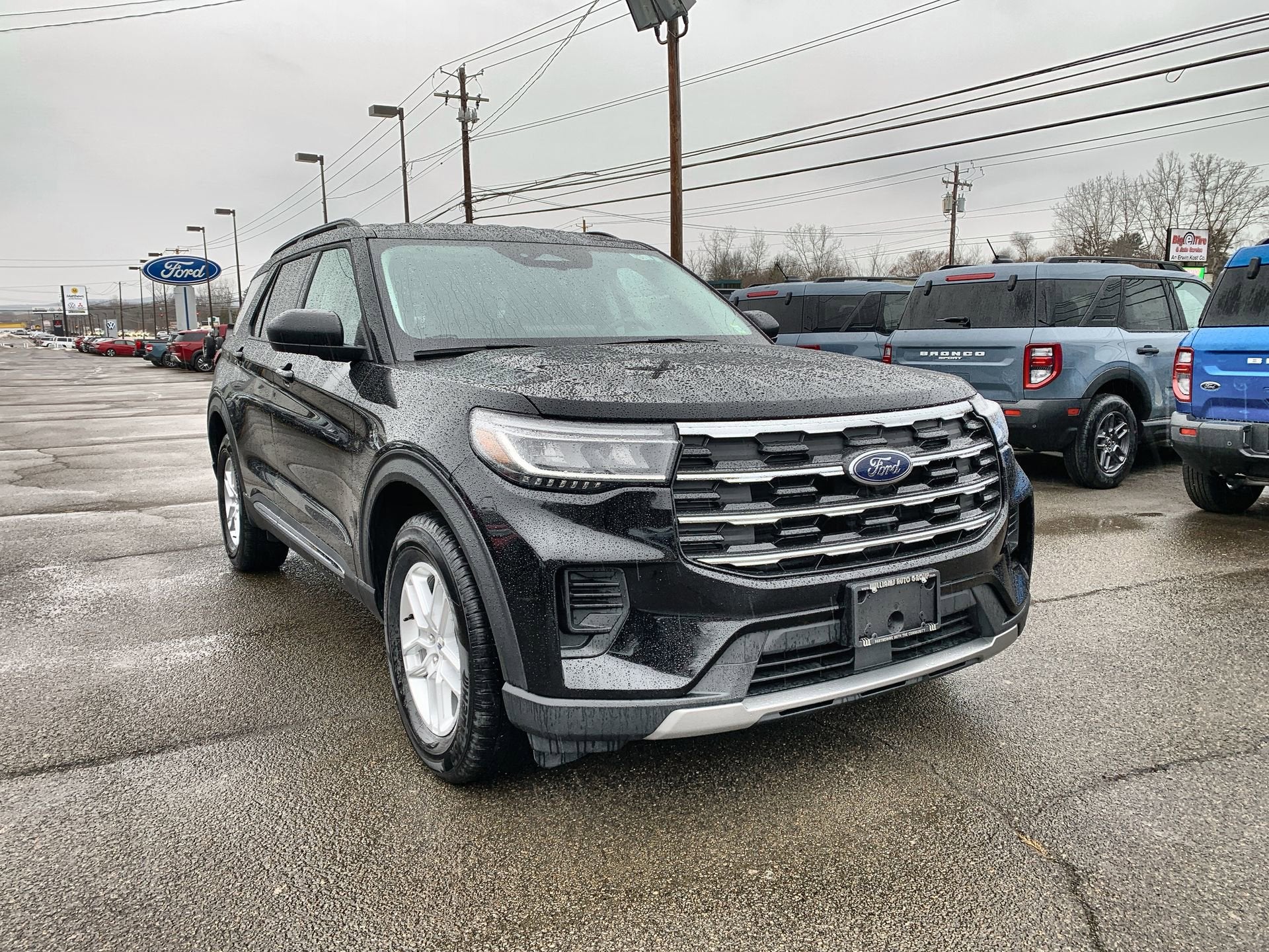 2025 Ford Explorer Active
