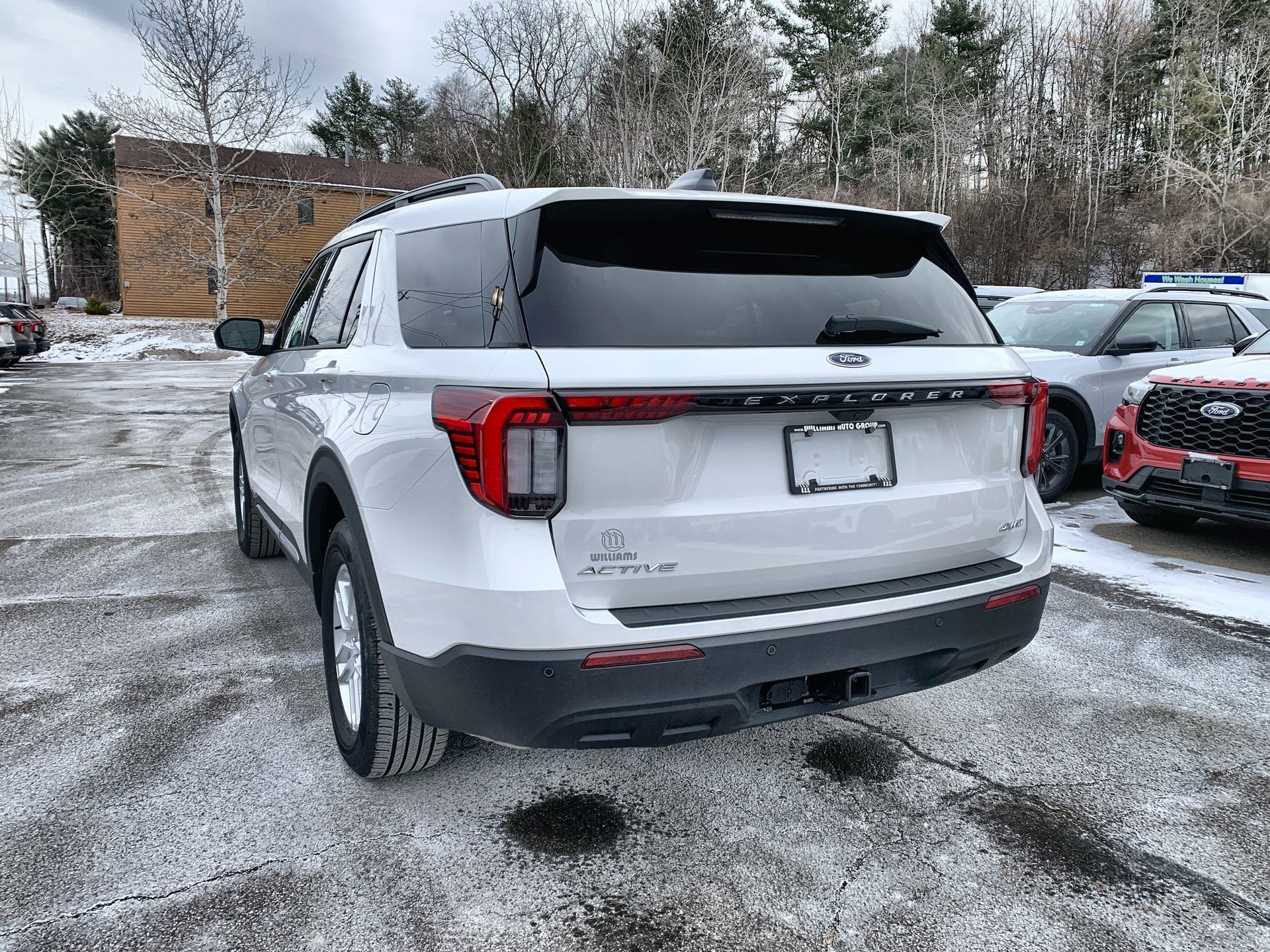 2025 Ford Explorer Active